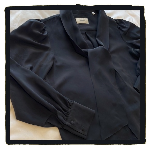 💕Beautiful Black Silk Relaxed Bow Blouse 7 For All Mankind💕 - Picture 4 of 5